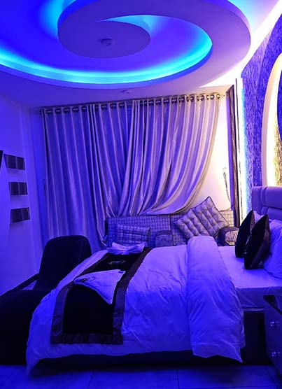 VIP Room (2)