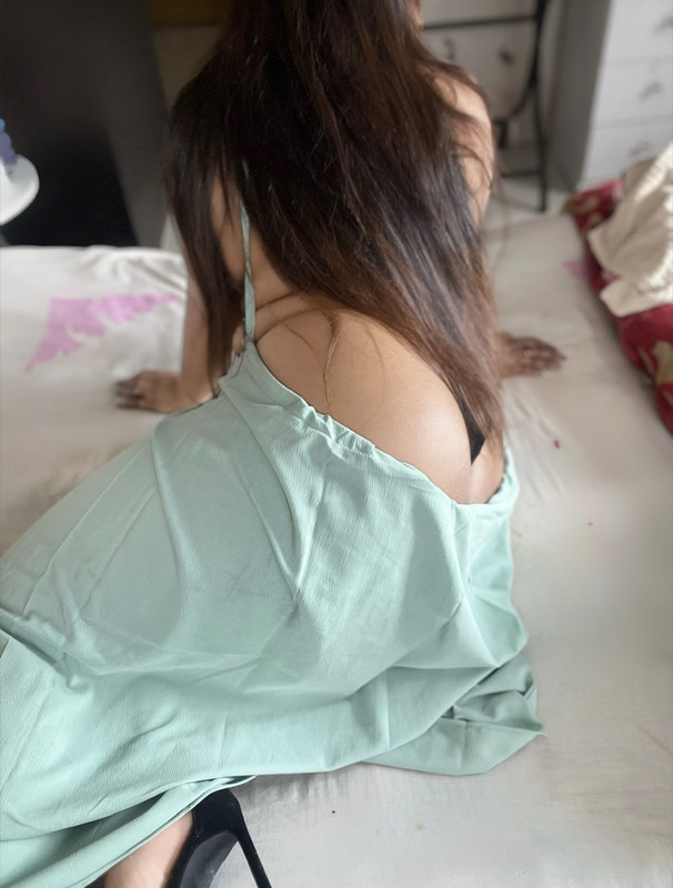 Syeda Farah Diba photo