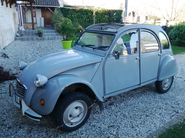 2CV1