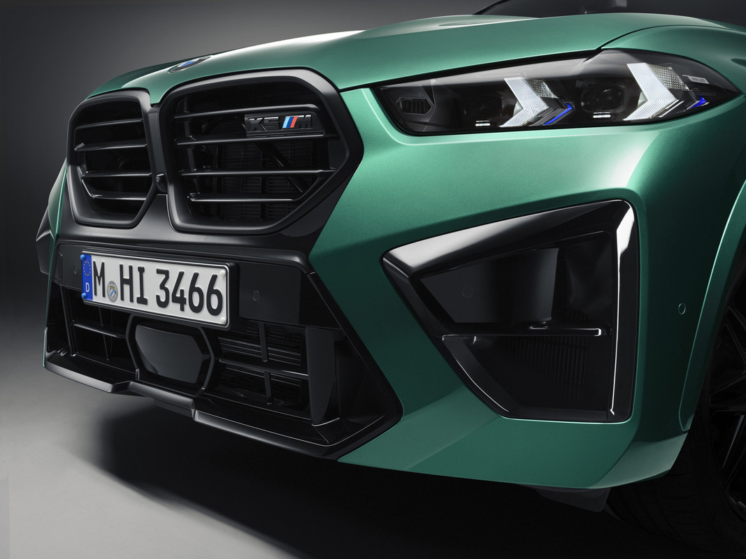 P90495529_highRes_the-new-bmw-x5-m-com