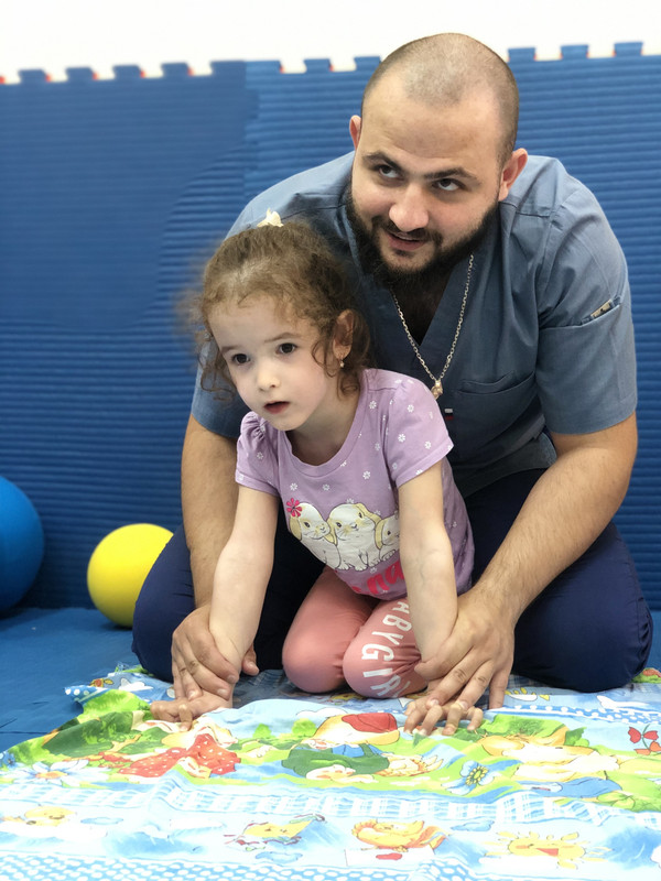 4C266FF7-A646-4006-80CD-8547B62AEBC6