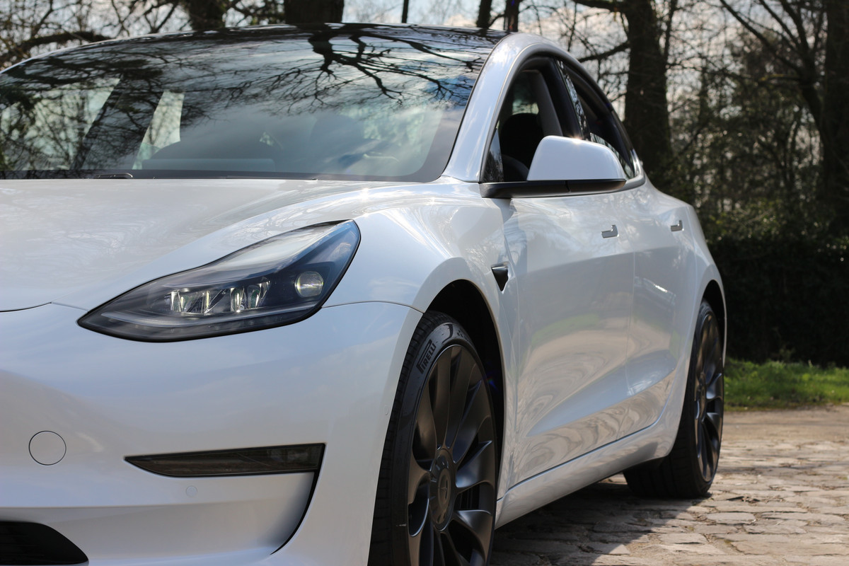 Phares Matriciels sur Model 3 Performance 2021