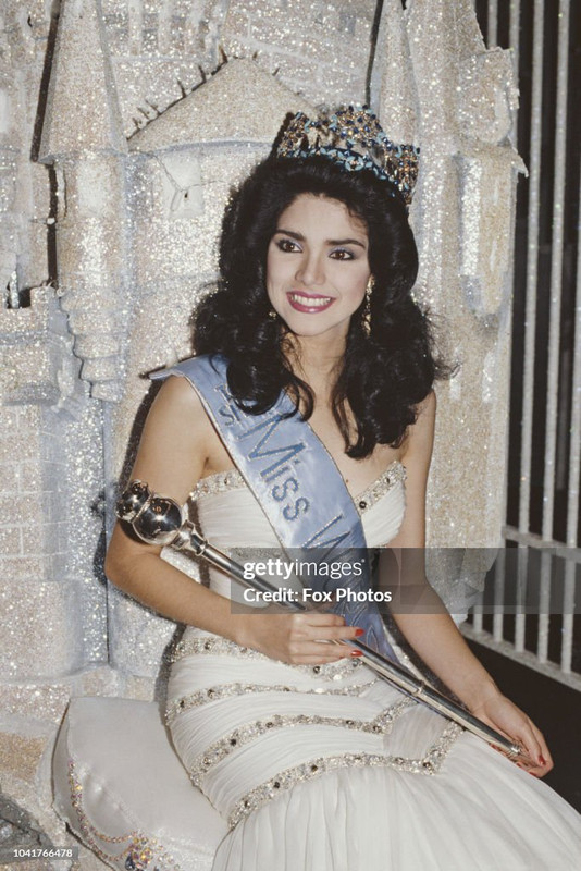 https://i.postimg.cc/2SHMX93n/gettyimages-1041766478-1024x1024.jpg