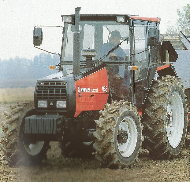 VALMET -- VALTRA  Tractors  (AGCO) 655-4