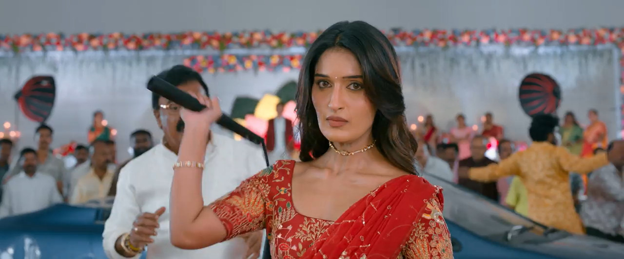 Mithra Mandali 2025 WebRip [Hindi + Tamil + Telugu + Malayalam + Kannada] 480p 720p ESub Screenshot