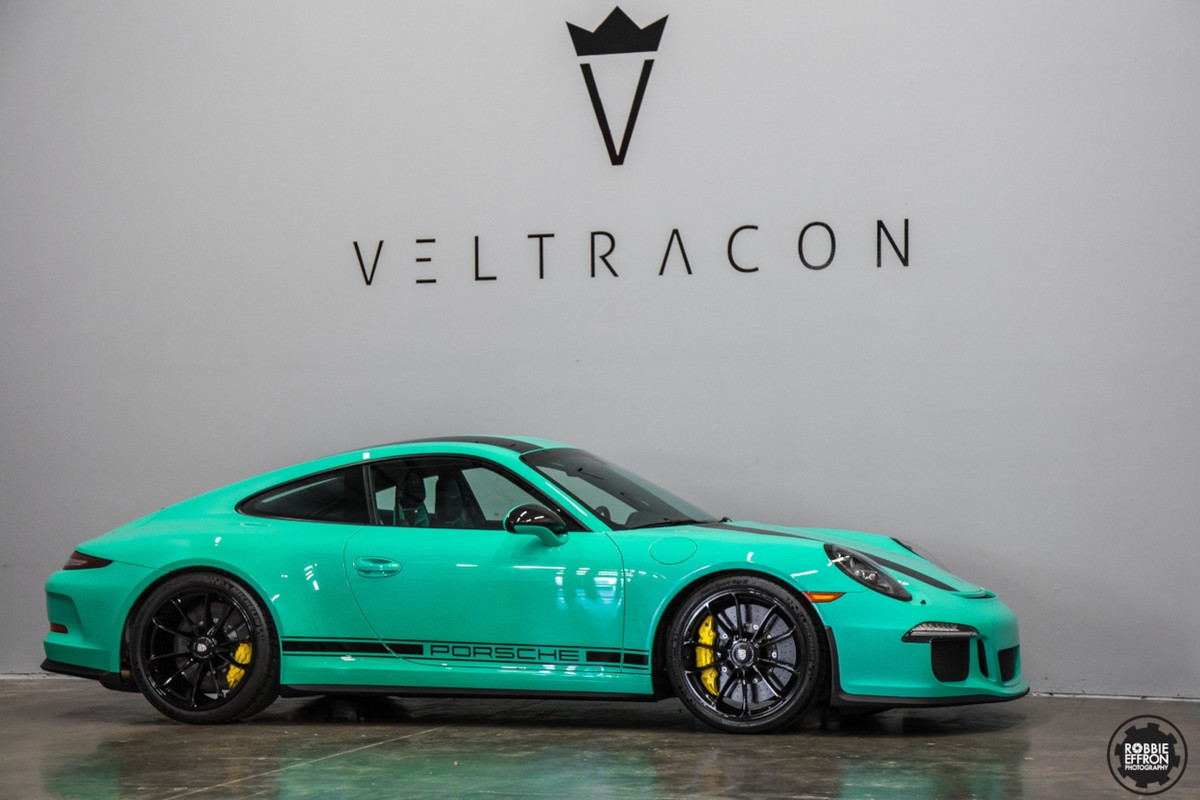 hellgrun-lighter-green-2018-porsche-911-