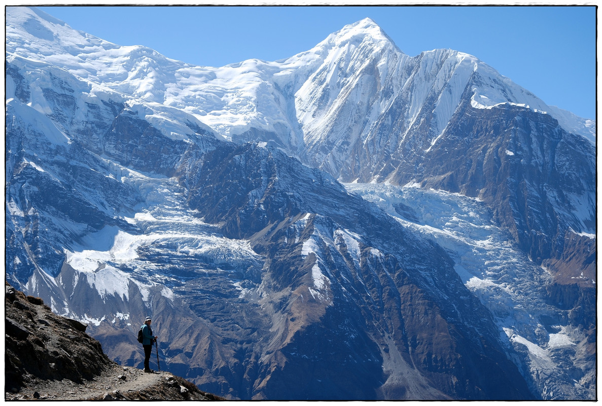 Trekking en Nepal: Annapurna Circuit y Mardi Himal - Blogs de Nepal - AC día 5: Ice Lake (4636 m) i/v desde Bhraka (3500 m) (15)