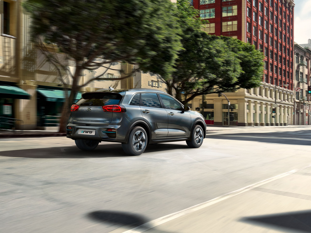 2020 Kia e-Niro (2)