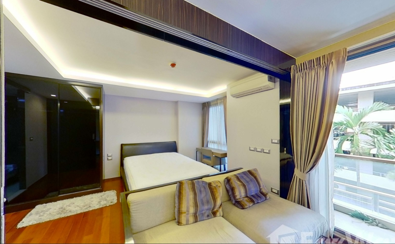 The Address Sukumvit 61 