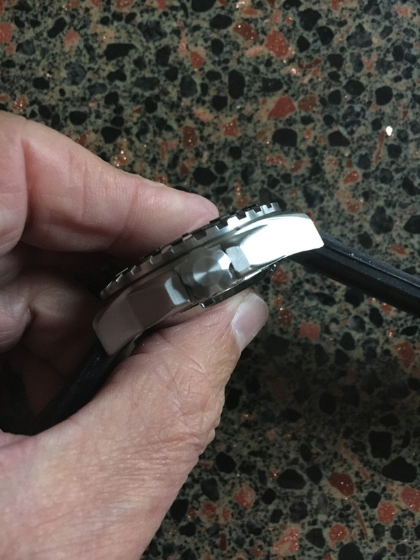 DED0C635-C1ED-4C2D-8FE5-612405868C10