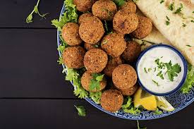 Plato falafel