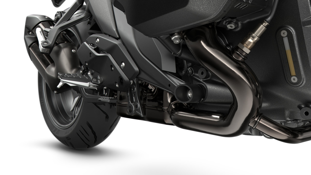 P90593409_highRes_the-new-bmw-r-1300-r