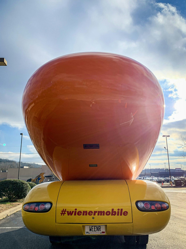 Rear-View-Wienermobile