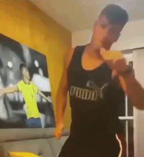 ezgif-5-068c0a182a.gif