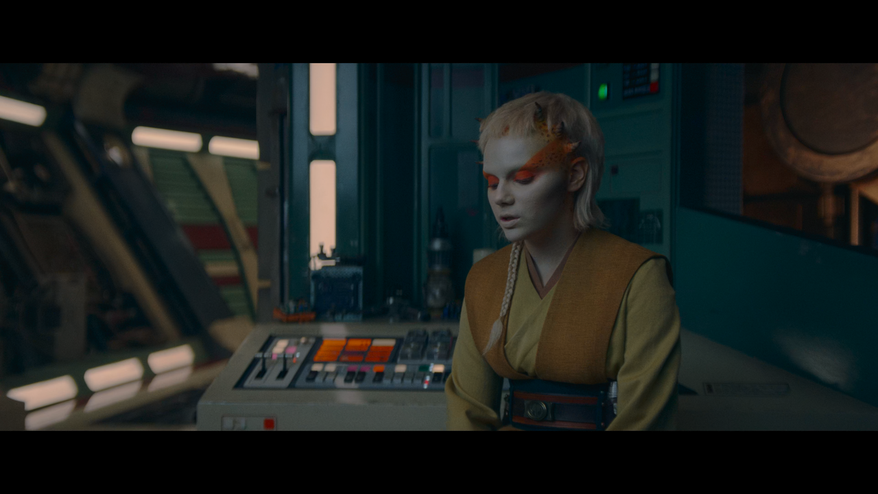 mpv-shot_The.Acolyte.S01E02.Revenge.Justice.2160p.DSNP.WEB-DL.DV.P5.HEVC-Нечипорук_00_05_00_0001