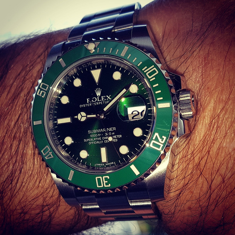 Rolex Submariner 40 mm Ref. 116610LV Aniversary Green 'Hulk' (3)