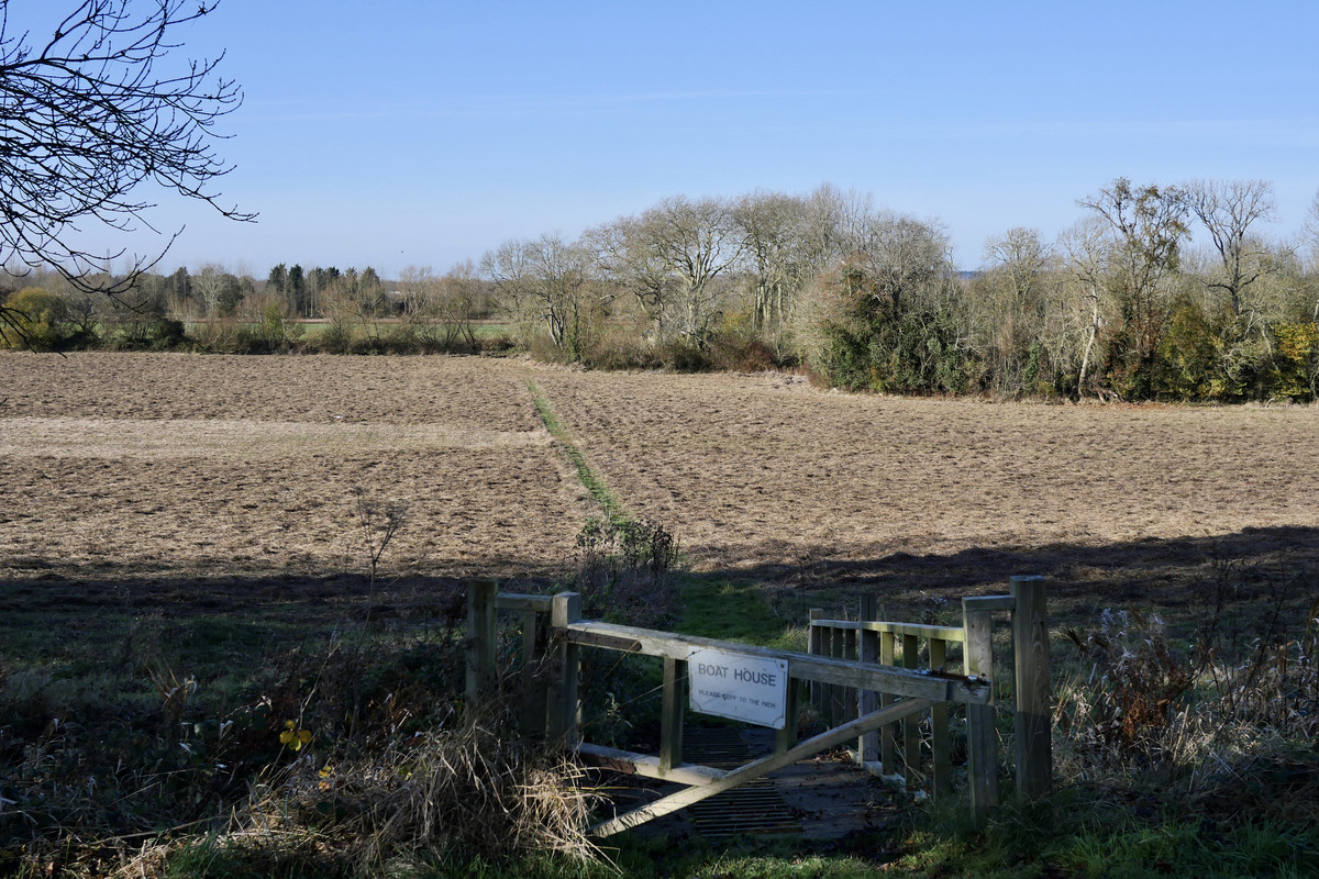 D44E5FB8-BE6E-4880-9905-E1CEC30BA907