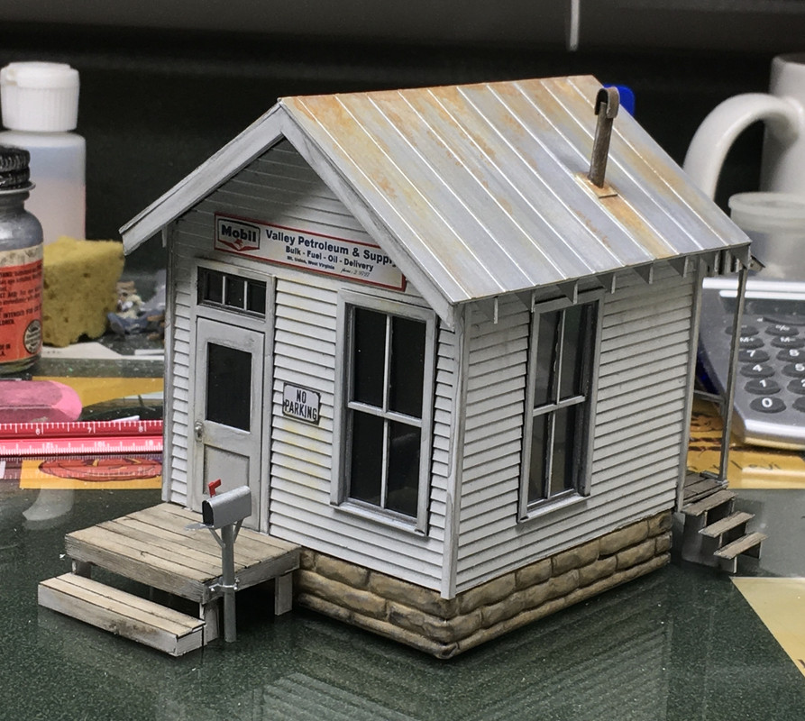 B09E3485-74C9-4A40-B75C-9D2190499611