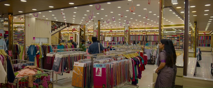 Adios Amigo 2024 WebRip [Tamil + Telugu + Malayalam + Kannada] 480p, 720p ESub Screenshot