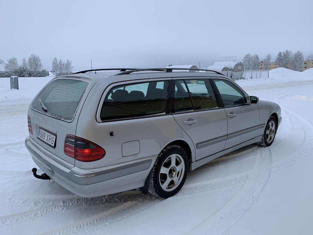 D6605EA5-1DCF-40D7-8208-11A3E58A21DB