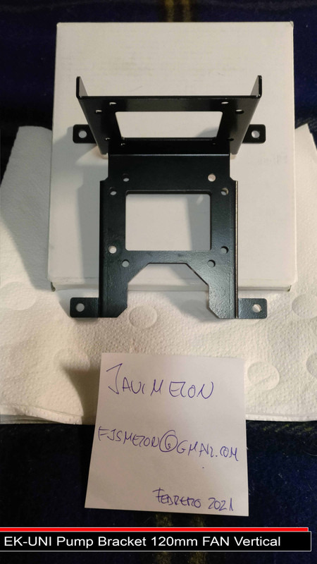 EK-UNI-Pump-Bracket-120mm-FAN-Vertical.jpg