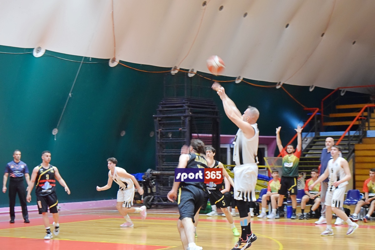 , &Omicron; &Delta;ί&omega;&nu; &Kappa;&upsilon;&pi;&alpha;&rho;&iota;&sigma;&sigma;ί&alpha;&sigmaf;&nbsp;64-60 &tau;&eta;&nu; &Kappa;&alpha;&lambda;&alpha;&mu;ά&tau;&alpha;&nbsp;B.C.&nbsp;&sigma;&tau;&eta;&nu; &Tau;έ&nu;&tau;&alpha;, &iota;&sigma;&omicron;&phi;ά&rho;&iota;&sigma;&epsilon; (1-1) &tau;&omicron;&upsilon;&sigmaf; &tau;&epsilon;&lambda;&iota;&kappa;&omicron;ύ&sigmaf; &tau;&eta;&sigmaf; &Alpha;1 &Epsilon;&Kappa;&Alpha;&Sigma;&Kappa;&Epsilon;&Nu;&Omicron;&Pi; (&phi;&omega;&tau;&omicron;&gamma;&rho;&alpha;&phi;&iota;&epsilon;&sigmaf; & &beta;ί&nu;&tau;&epsilon;&omicron;)