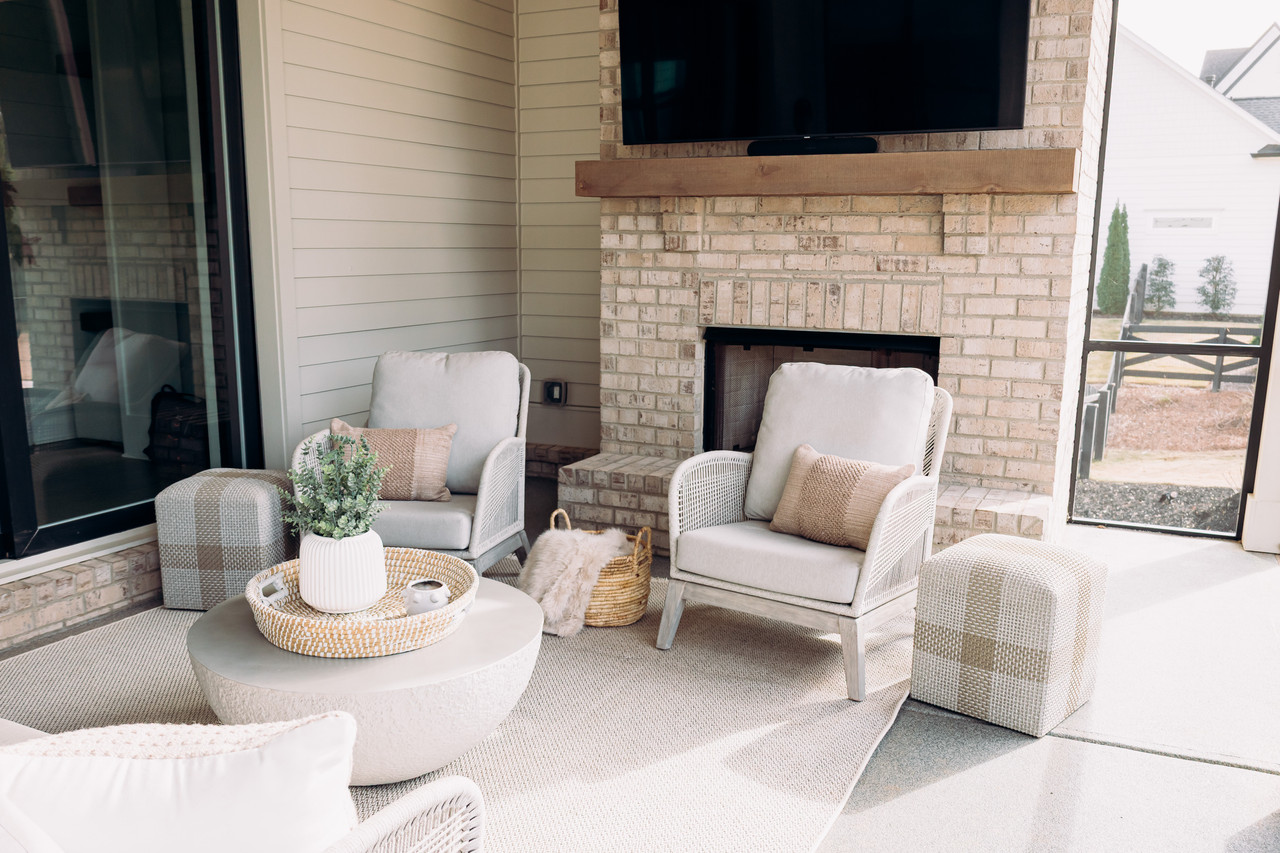 Light on Lanier - Image 20