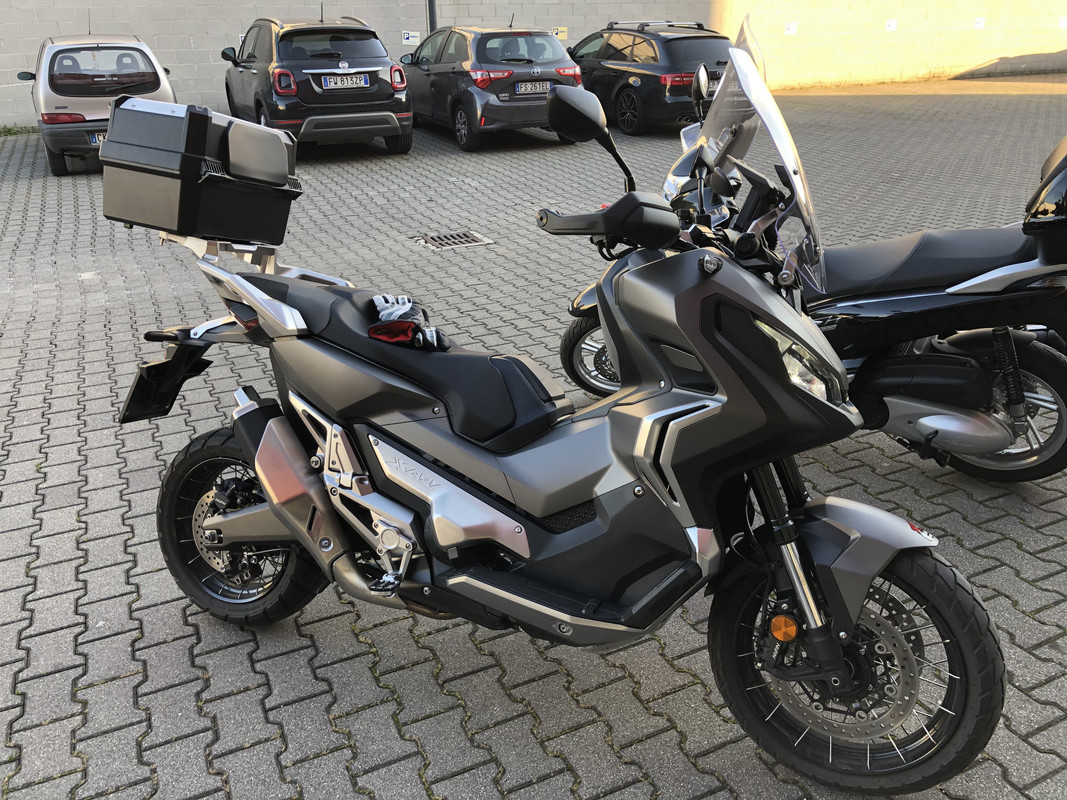 B7DA63D9-93B9-488D-A081-63E2A512E194