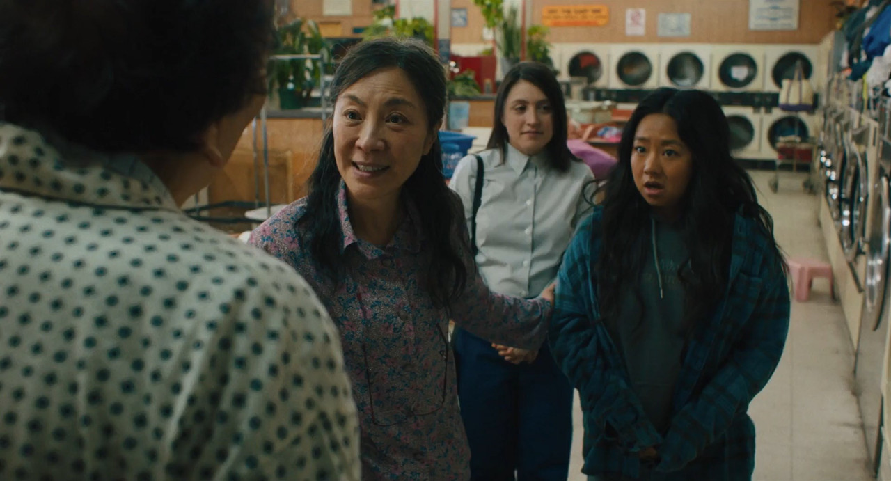 Everything Everywhere All at Once 2022 BluRay [Hindi + Tamil + Telugu + English] 480p, 720p, 1080p Screenshot