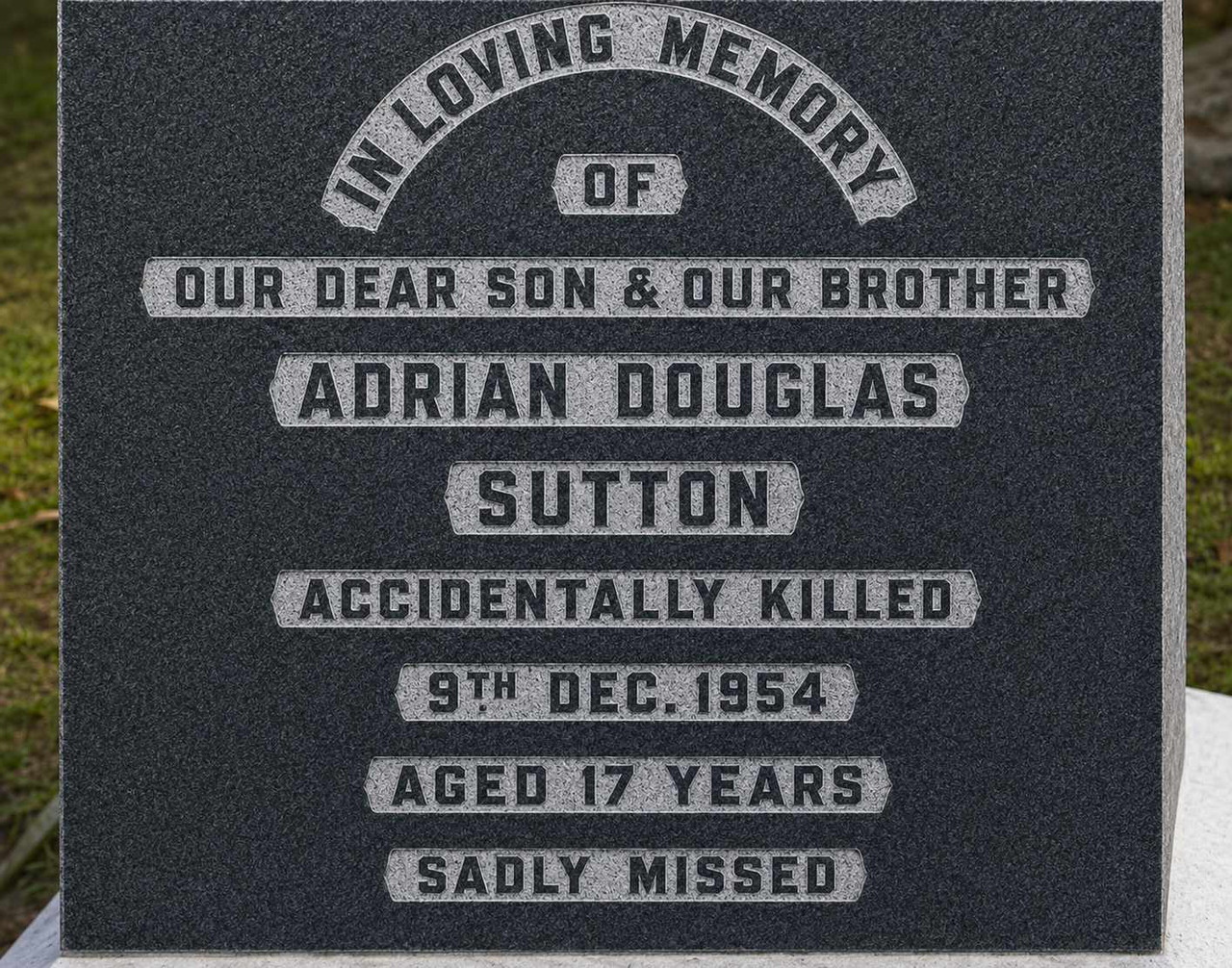 Adrian Sutton 2b