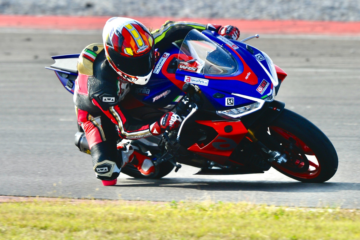 88113319-555A-46BF-92EE-410F0218EB59