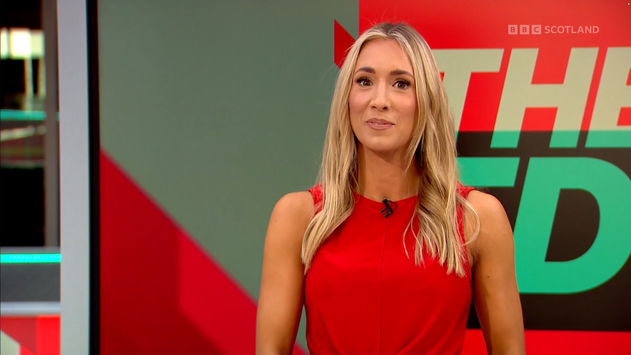 04.23 - 21.15.00 - The Edit. Entertainment news and chat with Amy Iro....ts_snapshot_19.59.592