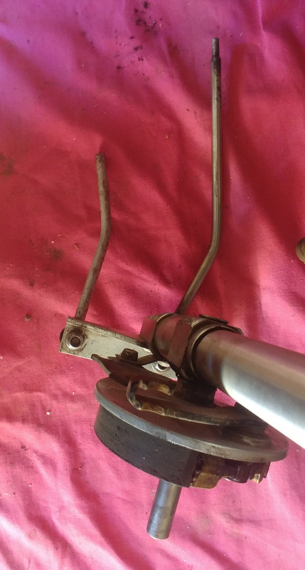 [Afbeelding: Stuurstangen-verbogen.jpg]