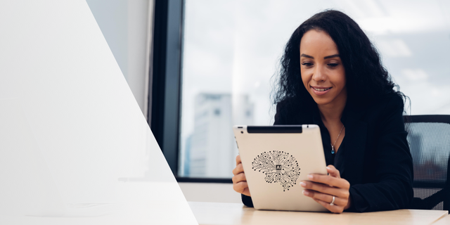 Featured-Image-A-Practical-Guide-for-SMEs-How-to-Implement-AI-Effectively-V2.png