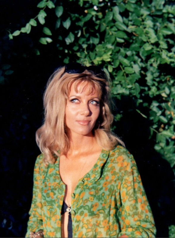 ingrid_pitt_b66