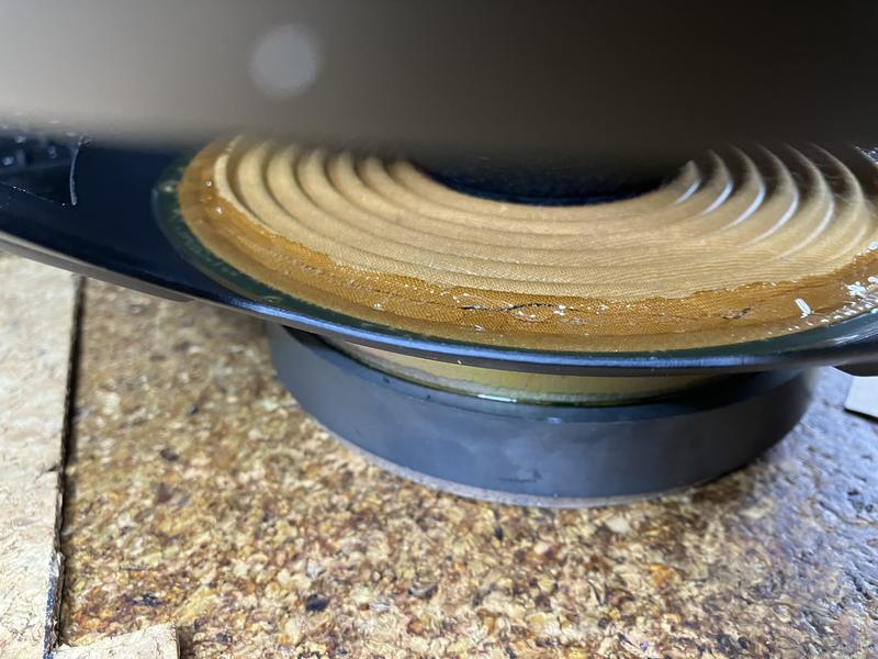 [Bild: Zentrierspinne-Klebung2.jpg]