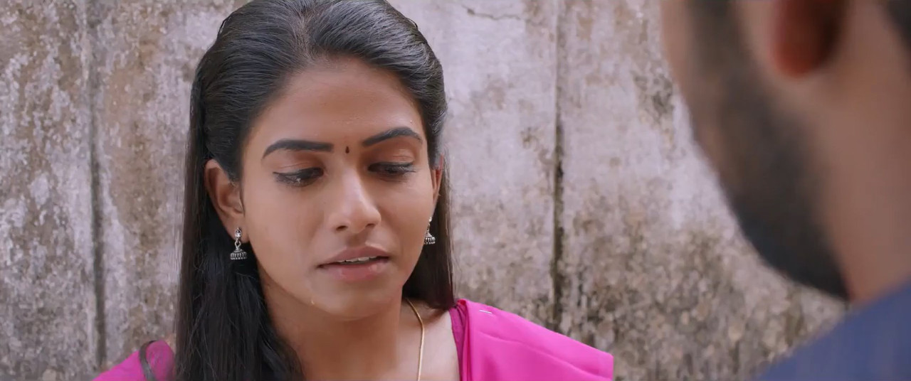 Aayiram Jannal Veedu (2021) Season 1 [Tamil] WebRip 480p, 720p - Complete Screenshot