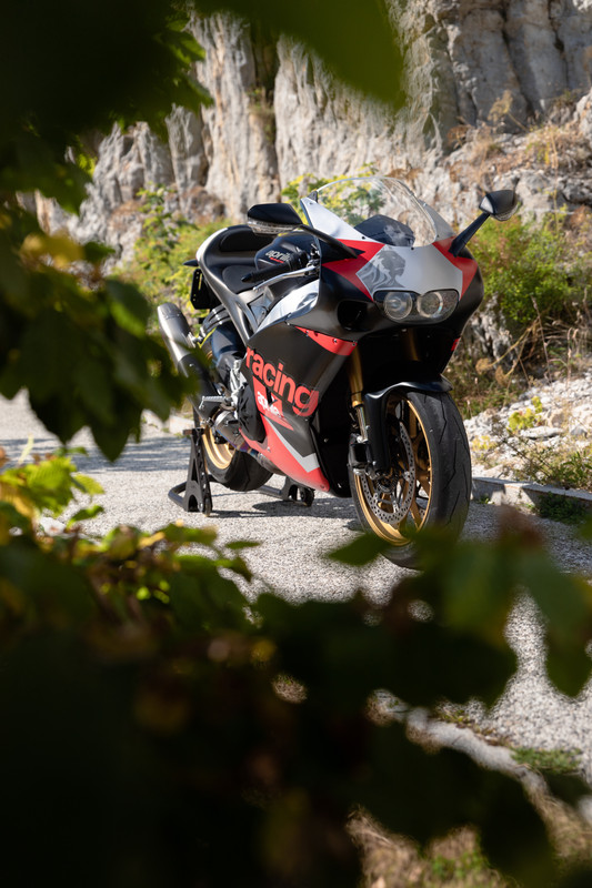 12F6CBDB-1C34-4A08-9F52-EDD4E6969E19