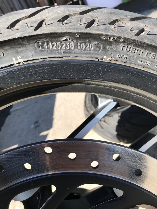 6E5C1E26-DEAF-4216-B7D4-61747A0C35DC