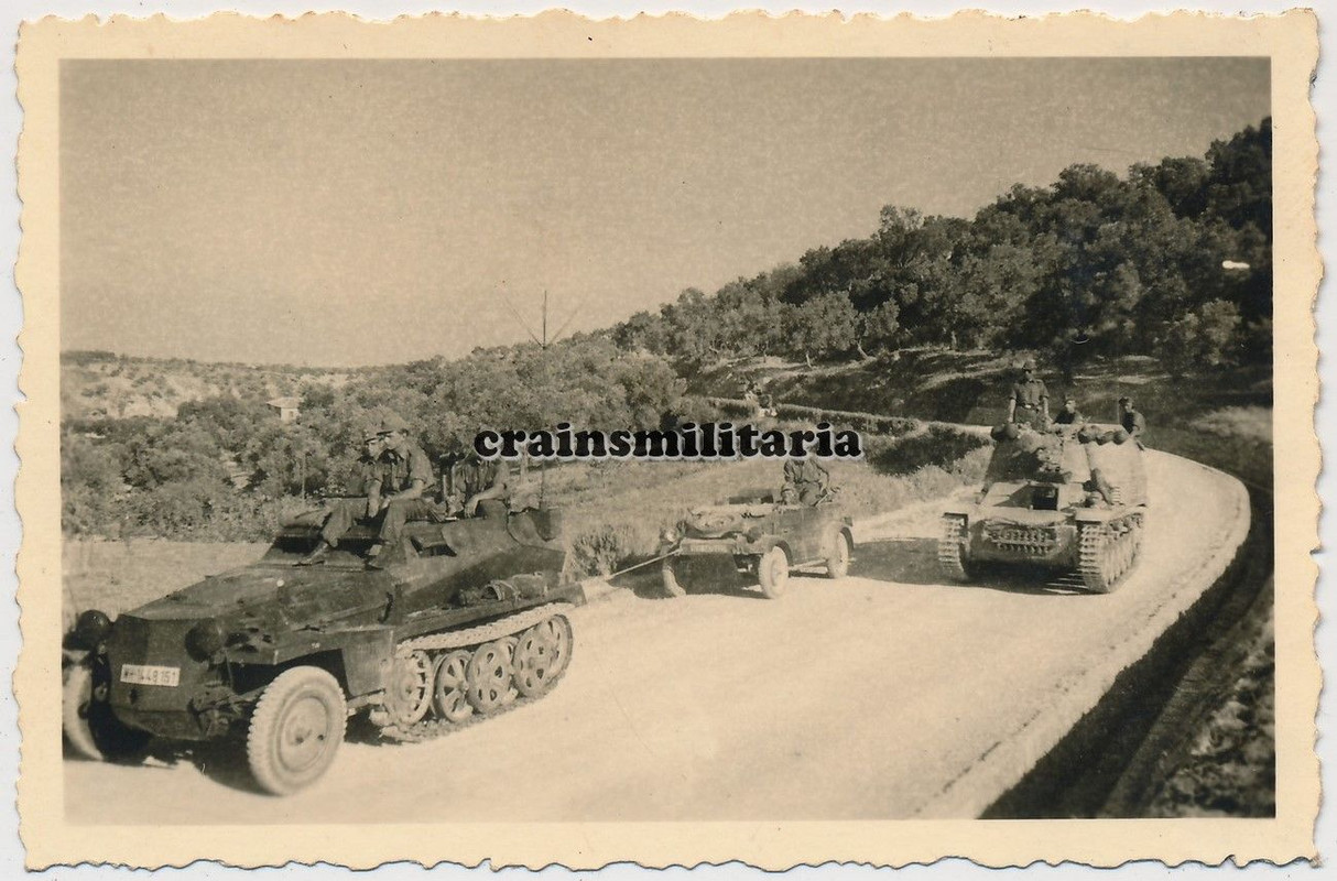 Orig. Foto 29.PGD SdKfz 250 124 Volkswagen Kübelwagen Kalabrien 