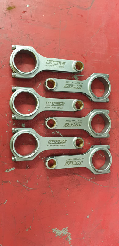 4064FEE6-E020-436A-A239-7EC1D7D35635