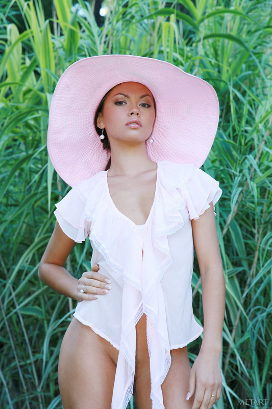 Ulya (2)