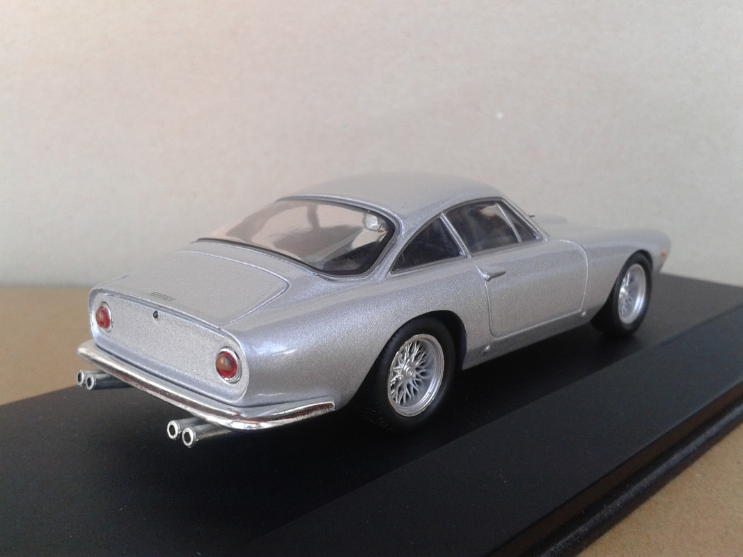 1962 Ferrari 250 GT Lusso Berlinetta Scaglietti (Ixo - nº 37 Ferrari RBA) (4)