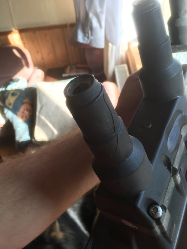 00A536AF-9915-44AE-86DC-339D641FB293