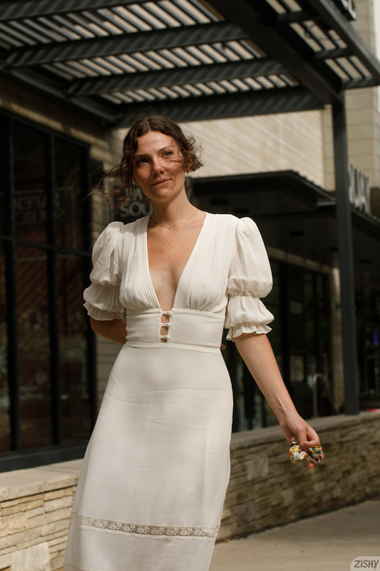 full_077_0786074725075813