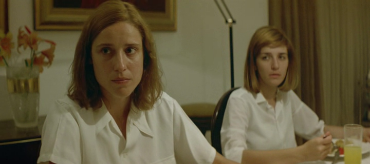 vlcsnap-2020-12-06-21h05m38s134