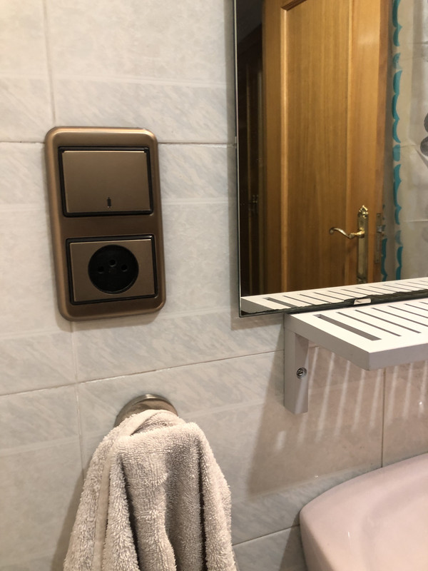 C0D56A44-6045-4AF0-B9C7-E759E52BC8FF