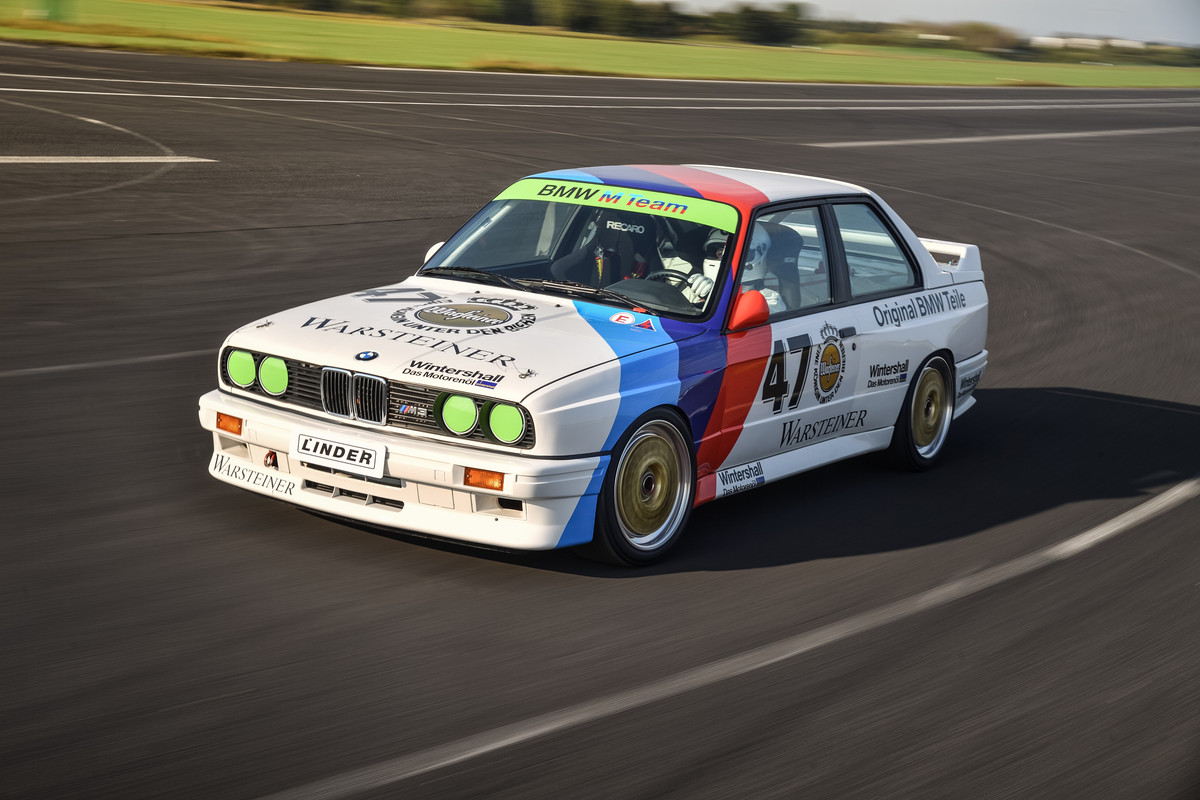 P90237128_highRes_the-bmw-m3-dtm-e30-0