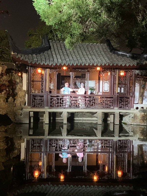 Первая поездка в Китай: Пекин-Чэнду-Чжанцзяцзе-Фэнхуан -Шанхай