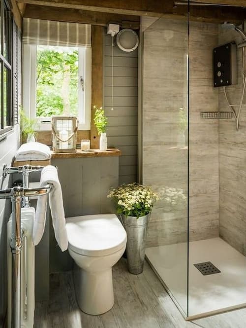 Creative Ideas on How to Design a Small Bathroom Creative Ideas on How to Design a Small Bathroom